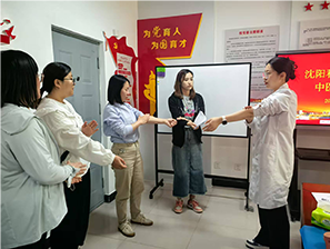 校工会组织开展教职工中医义诊健康服务活动